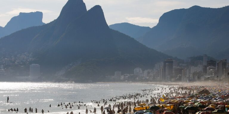 Faturamento do Turismo Brasileiro Alcança R$ 185 Bi em 2025: Um Marco Histórico Faturamento do Turismo Brasileiro Alcança R$ 185 Bi em 2025: Um Marco Histórico