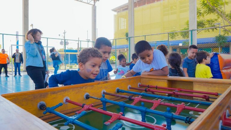 Inscrições Abertas para o Programa Escola de Férias no Rio de Janeiro Inscrições Abertas para o Programa Escola de Férias no Rio de Janeiro