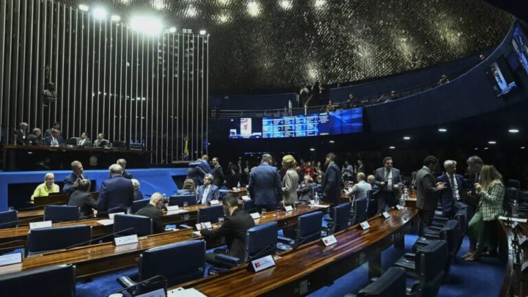 Levantamento Revela Favoritos ao Senado em 2026: MDB em Destaque Levantamento Revela Favoritos ao Senado em 2026: MDB em Destaque
