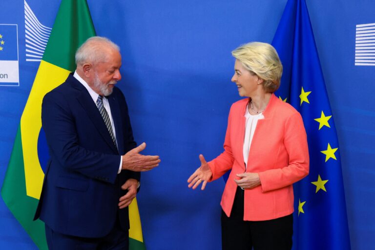 Lula busca protagonismo na assinatura do acordo Mercosul-UE sem presença em Assunção