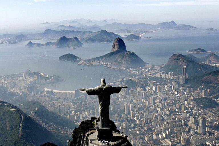 Mercado Imobiliário: O Papel do Turismo na Valorização de Estúdios na Zona Sul do Rio de Janeiro Mercado Imobiliário: O Papel do Turismo na Valorização de Estúdios na Zona Sul do Rio de Janeiro