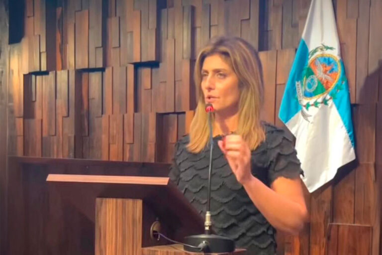 Rio de Janeiro Cria Política de Promoção da Cultura Oceânica com Lei de Célia Jordão Rio de Janeiro Cria Política de Promoção da Cultura Oceânica com Lei de Célia Jordão