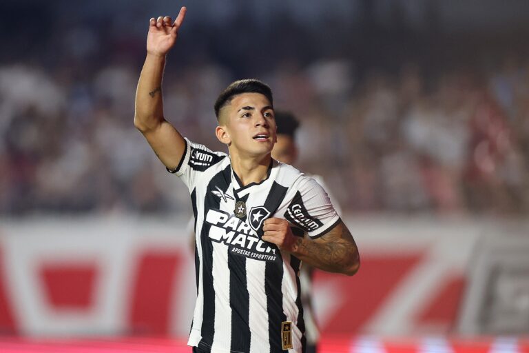 Botafogo Se Livra do Transfer Ban e Pode Registrar Novos Jogadores Botafogo Se Livra do Transfer Ban e Pode Registrar Novos Jogadores