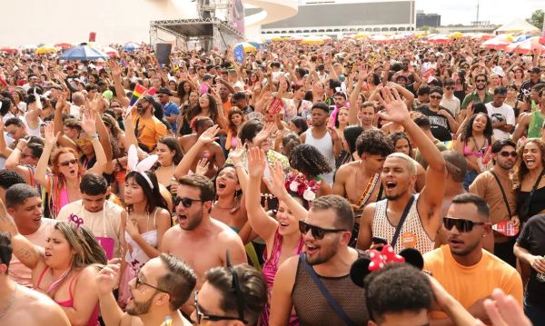 Carnaval 2026: Oportunidade de Ouro para Consumo e Turismo no Brasil Carnaval 2026: Oportunidade de Ouro para Consumo e Turismo no Brasil