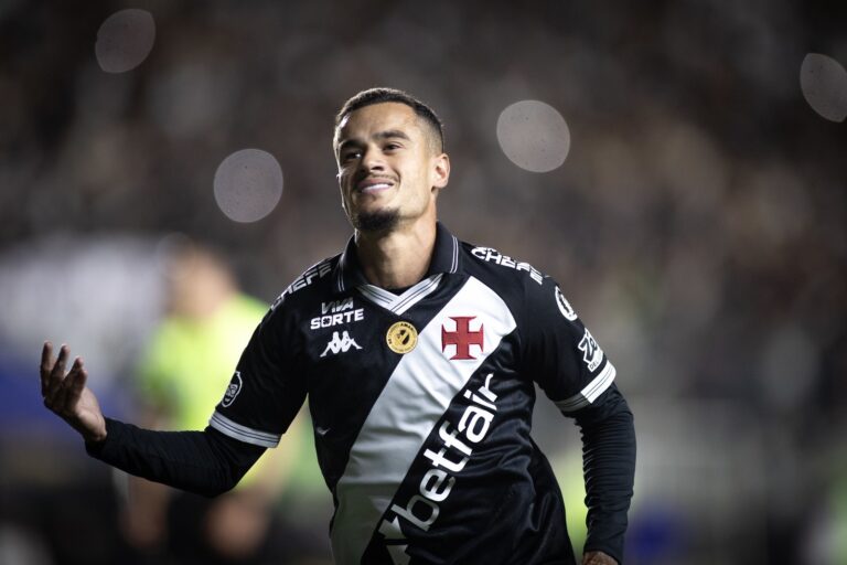 Coutinho Deixa o Vasco em Momento Conturbado: Expectativas Frustradas e Saída Silenciosa