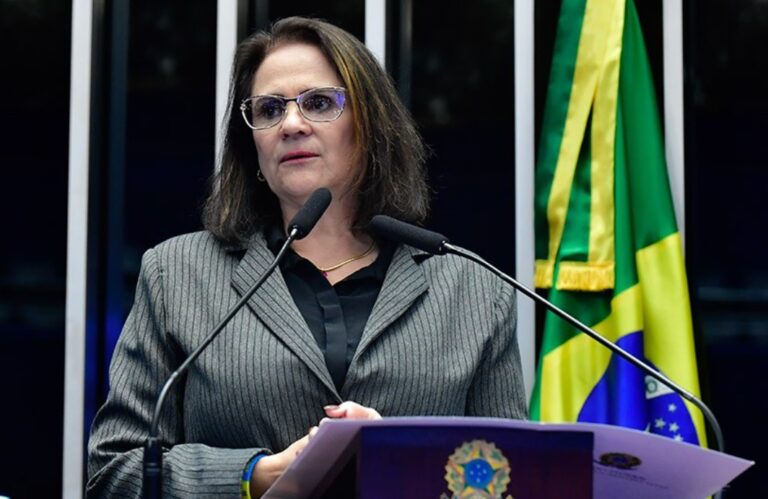 Damares Silva Aciona Justiça Eleitoral Contra Escola de Samba Por Homenagem a Lula Damares Silva Aciona Justiça Eleitoral Contra Escola de Samba Por Homenagem a Lula
