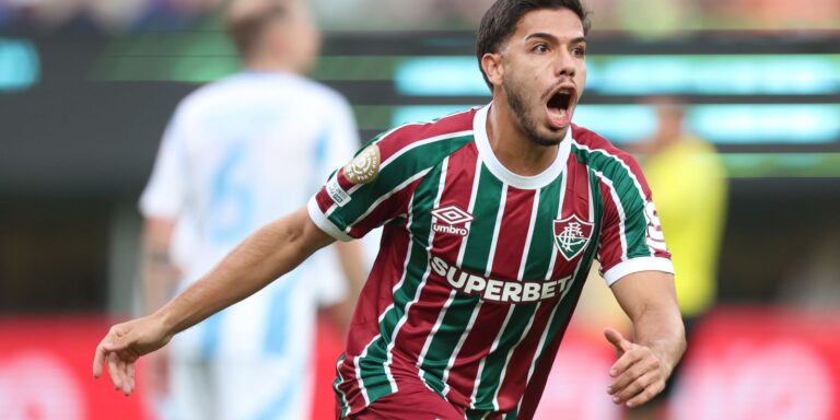 Fluminense Avança às Semifinais do Campeonato Carioca com Vitória sobre o Bangu Fluminense Avança às Semifinais do Campeonato Carioca com Vitória sobre o Bangu