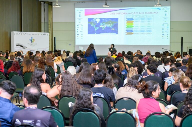 Foz do Iguaçu Receberá o Maior Evento Científico de Turismo do Brasil em Junho Foz do Iguaçu Receberá o Maior Evento Científico de Turismo do Brasil em Junho