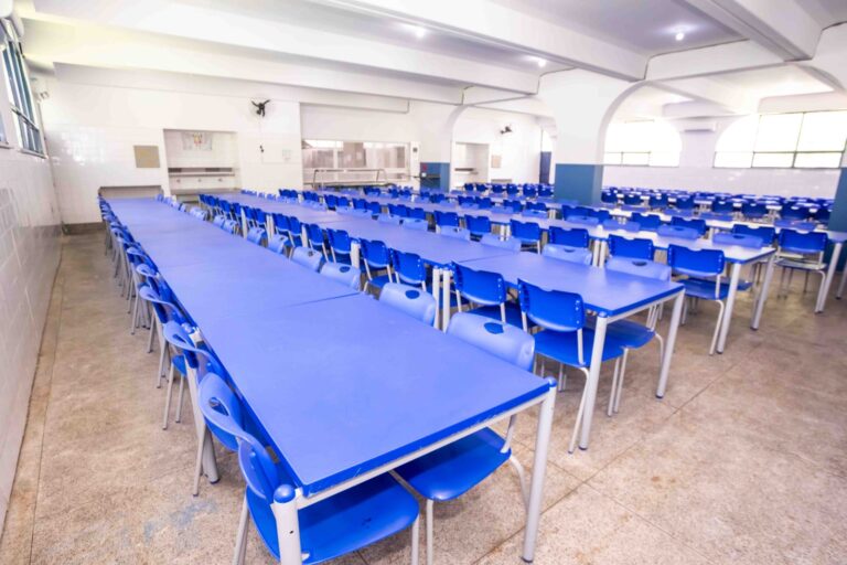 Governo do Estado Avança na Infraestrutura das Escolas Fluminenses Governo do Estado Avança na Infraestrutura das Escolas Fluminenses