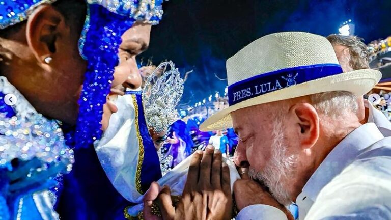 Lula Responde Críticas Após Desfile da Acadêmicos de Niterói: 'Não Sou Carnavalesco'