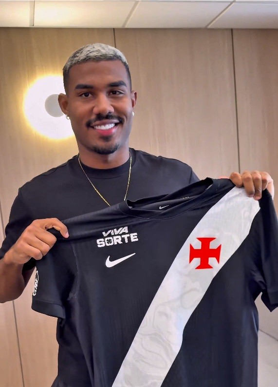 Vasco fecha acordo para contar com Cuiabano por empréstimo do Nottingham Forest Vasco fecha acordo para contar com Cuiabano por empréstimo do Nottingham Forest