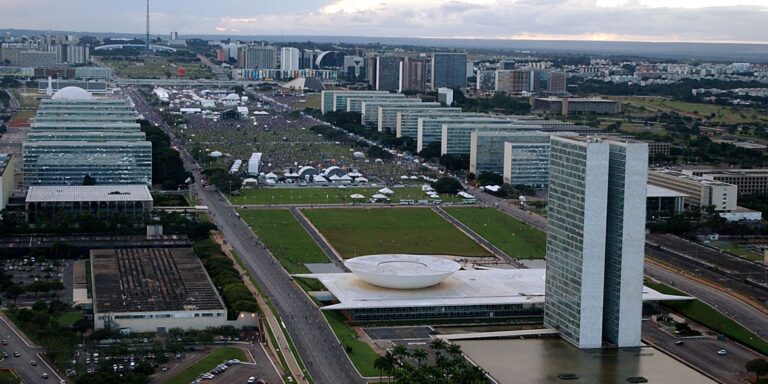 Brasília Recebe o Título de Capital Ibero-Americana de Patrimônio Cultural Brasília Recebe o Título de Capital Ibero-Americana de Patrimônio Cultural