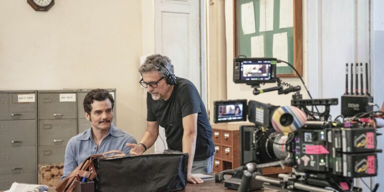Cinema Brasileiro em Alta: Reconhecimento Internacional e Desafios Locais Cinema Brasileiro em Alta: Reconhecimento Internacional e Desafios Locais
