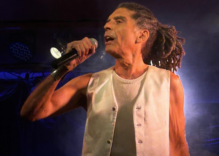 Imperdíveis no Rio: Erasmo Imperial e Samba do Sacramento Agitam o Fim de Semana Imperdíveis no Rio: Erasmo Imperial e Samba do Sacramento Agitam o Fim de Semana