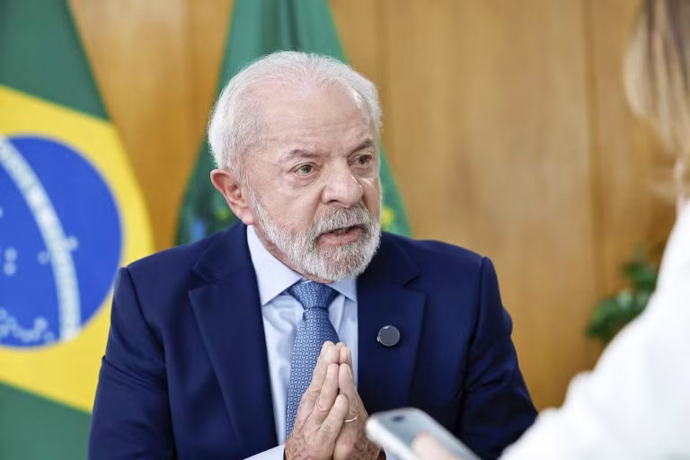 Lula Repudia Violência Contra Mulheres e Critica ‘Política de TikTok’ em Evento no Rio Lula Repudia Violência Contra Mulheres e Critica 'Política de TikTok' em Evento no Rio