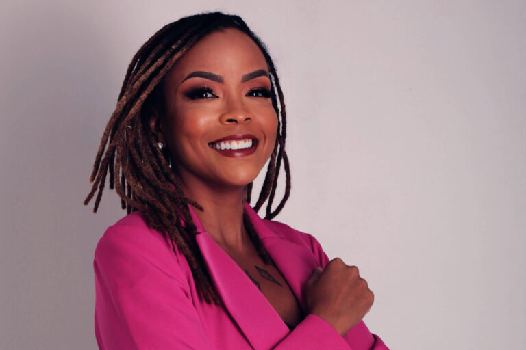 Bárbara Carine Explora o Conceito de Parditude e sua Relevância no Movimento Negro Bárbara Carine Explora o Conceito de Parditude e sua Relevância no Movimento Negro