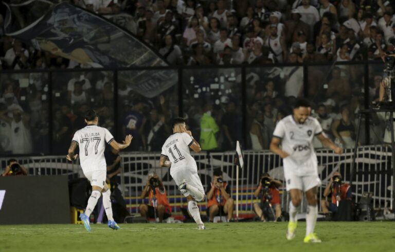Botafogo Vira Jogo e Conquista Vitória Sobre o Vasco em Clássico de 2026 Botafogo Vira Jogo e Conquista Vitória Sobre o Vasco em Clássico de 2026