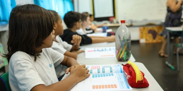 Educação Básica: Combate à Violência Contra Mulheres será Incluído no Currículo Educação Básica: Combate à Violência Contra Mulheres será Incluído no Currículo