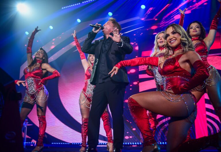 Leonardo Encanta São Paulo Após Show na ExpoLondrina Leonardo Encanta São Paulo Após Show na ExpoLondrina