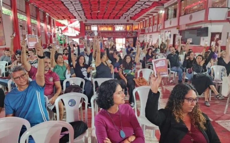 Paralisação de Professores no Rio: Entenda as Motivações e Reivindicações Paralisação de Professores no Rio: Entenda as Motivações e Reivindicações