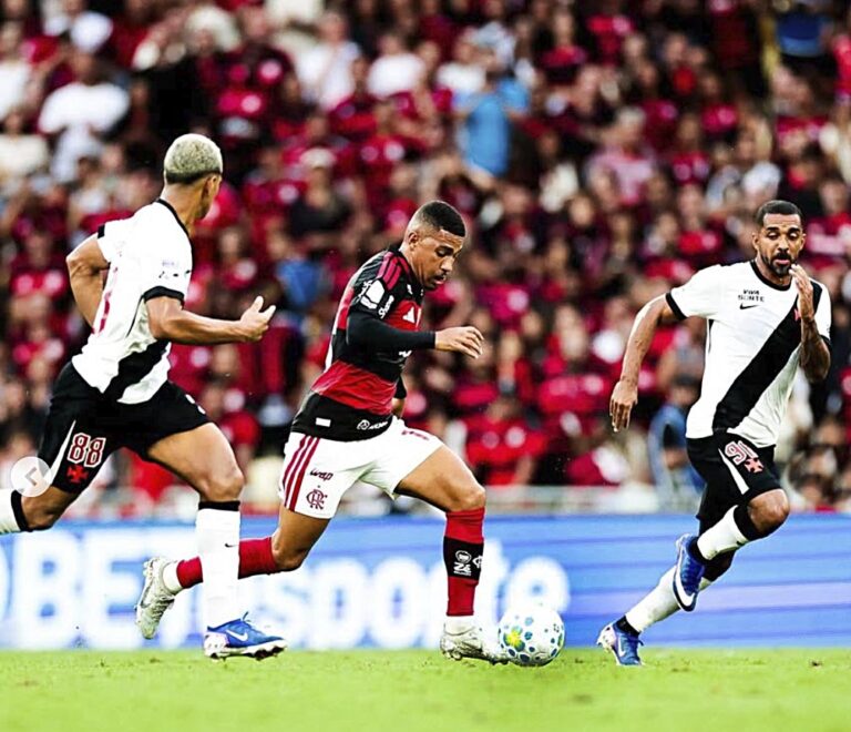 Clássico Carioca Empata em Jogo Repleto de Emoções: Flamengo e Vasco Finalizam em 2 a 2 Clássico Carioca Empata em Jogo Repleto de Emoções: Flamengo e Vasco Finalizam em 2 a 2