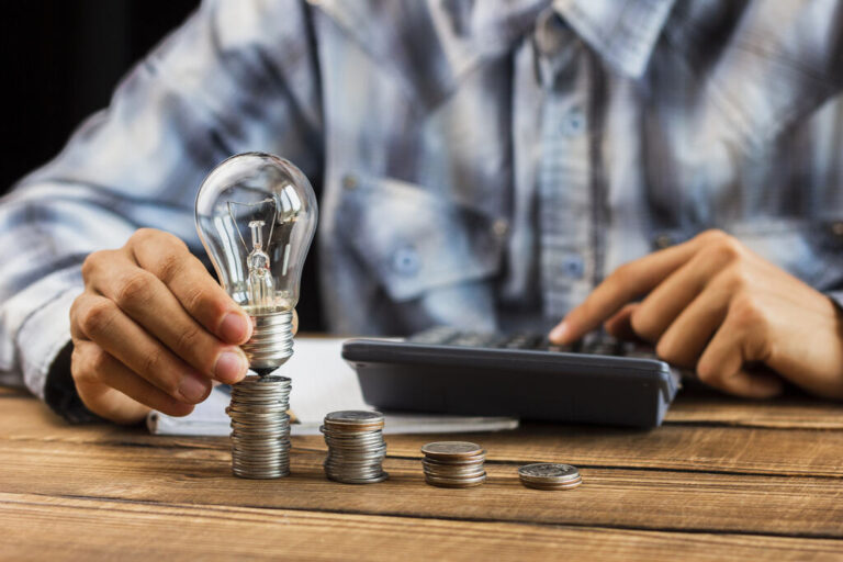Economia Criativa: O Que é, Importância e Exemplos Relevantes Economia Criativa: O Que é, Importância e Exemplos Relevantes