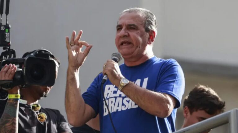 Réu no STF, Malafaia critica Moraes e discute proximidade com Flávio Bolsonaro Réu no STF, Malafaia critica Moraes e discute proximidade com Flávio Bolsonaro