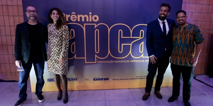Tarde Nacional SP Recebe Prêmio APCA 2025: Reconhecimento da Cultura Brasileira Tarde Nacional SP Recebe Prêmio APCA 2025: Reconhecimento da Cultura Brasileira