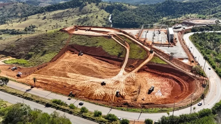 São Gonçalo amplia economia além da mineração com investimentos e novas indústrias São Gonçalo amplia economia além da mineração com investimentos e novas indústrias