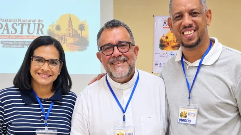 Diocese de Petrópolis destaca fé e turismo sustentável no XI Encontro Nacional da Pastoral do Turismo Diocese de Petrópolis destaca fé e turismo sustentável no XI Encontro Nacional da Pastoral do Turism