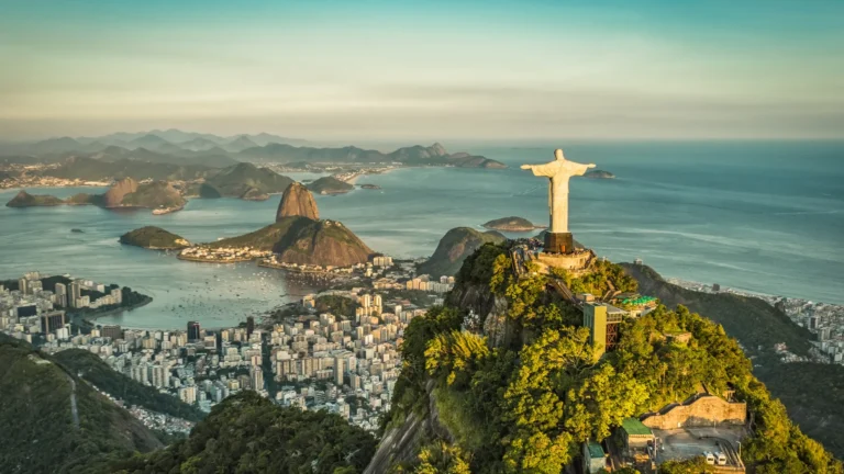 Rio de Janeiro lidera turismo de luxo no Brasil com movimentação de R$ 3,34 bilhões Rio de Janeiro lidera turismo de luxo no Brasil com movimentação de R$ 3,34 bilhões