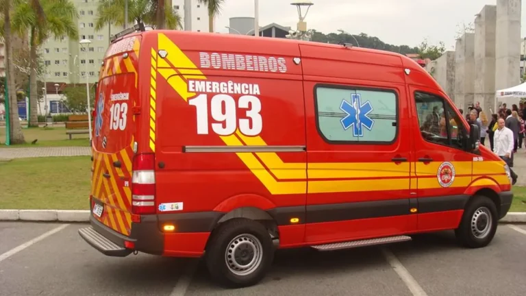 Série de Acidentes Mobiliza Equipes de Emergência em Niterói e São Gonçalo Série de Acidentes Mobiliza Equipes de Emergência em Niterói e São Gonçalo