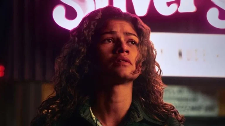 Zendaya pode se tornar a mais jovem com 3 Emmys de Melhor Atriz em Série Dramática Zendaya pode se tornar a mais jovem com 3 Emmys de Melhor Atriz em Série Dramática