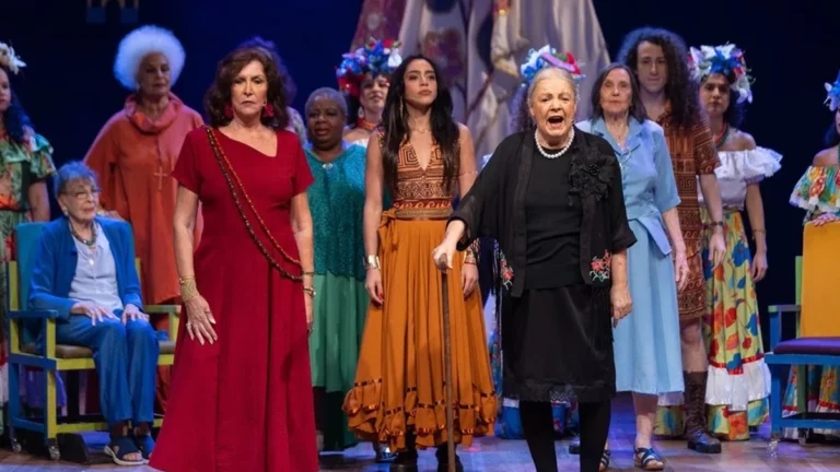 Comédia musical reúne atrizes icônicas no Teatro da UFF em Niterói