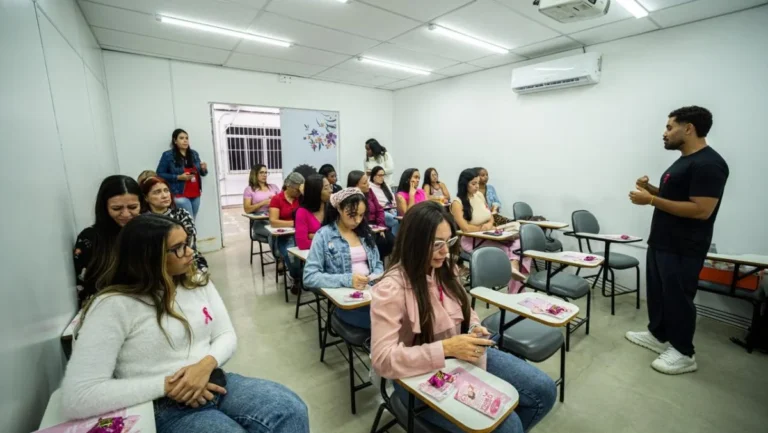 Encontro em Nova Iguaçu destaca prevenção do câncer de mama para protetoras de animais