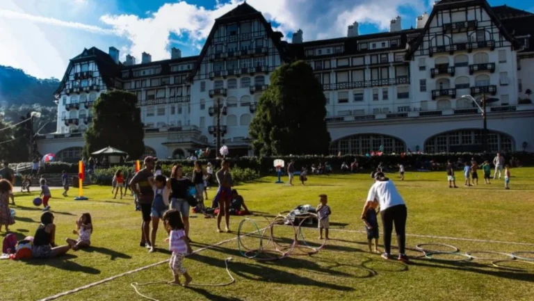 Petrópolis fortalece turismo de proximidade para atrair visitantes em 2027 Petrópolis fortalece turismo de proximidade para atrair visitantes em 2027