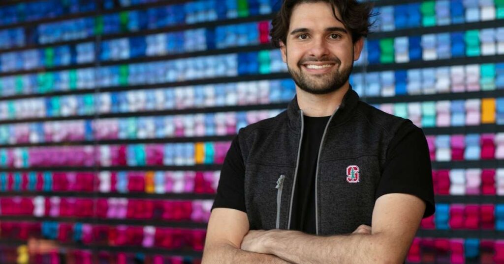 Brasileiro desenvolve tecnologia inovadora que valoriza o trabalho invisível de professores e recebe prêmio nos EUA