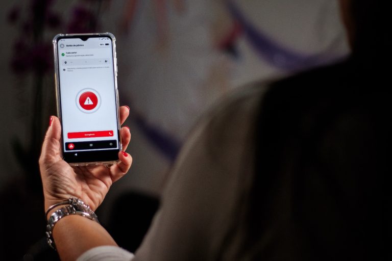 Empresa é contratada para aferir monitoramento de mulheres amparadas pelo programa Viva Flor