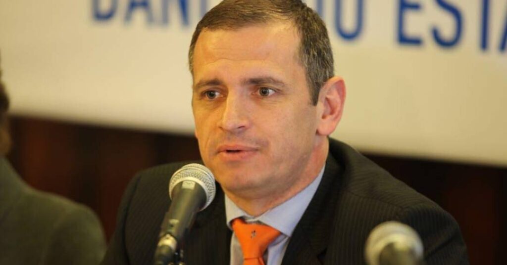 A trajetória política de um ex-jogador de futebol brasileiro destacado
