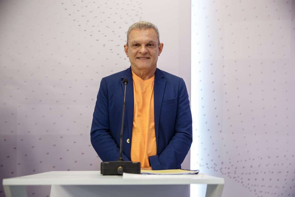 Sarto Enfatiza Avanços na Saúde e Anuncia Expansão do Passe Livre Estudantil Durante Debate no PontoPoder
