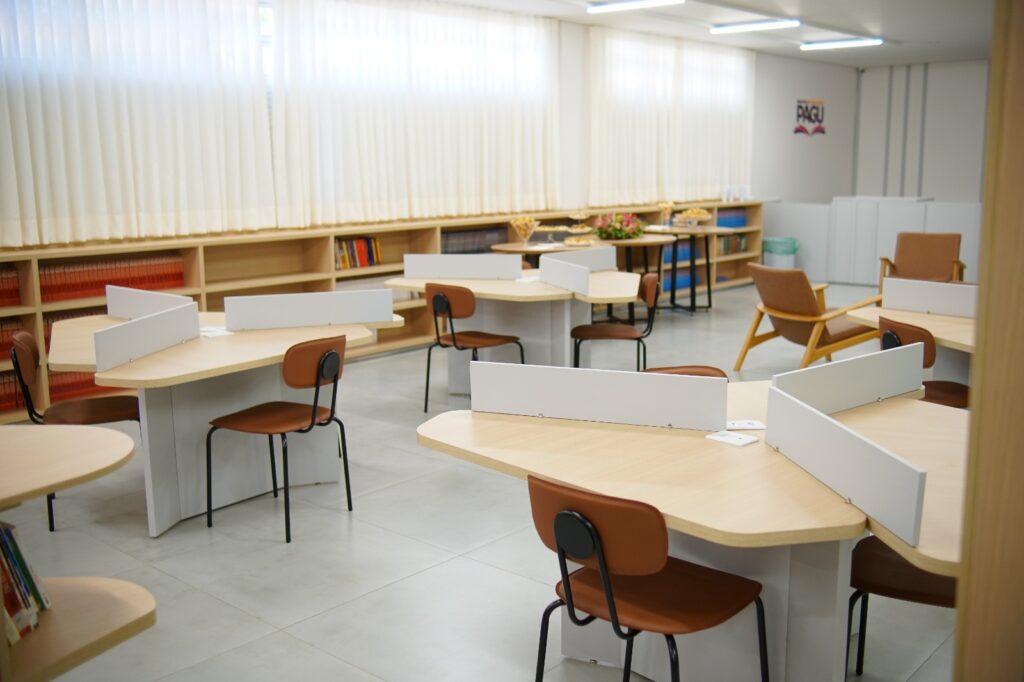 “Biblioteca Pagu Galvão é inaugurada no Centro de Ensino Médio do Setor Oeste”