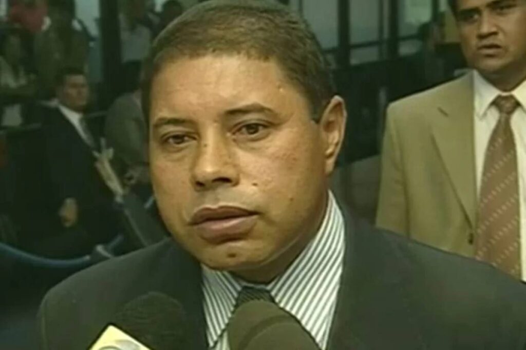 “Depoimento Impactante Leva à Anulação do Júri de Deputado Acusado de Homicídio”