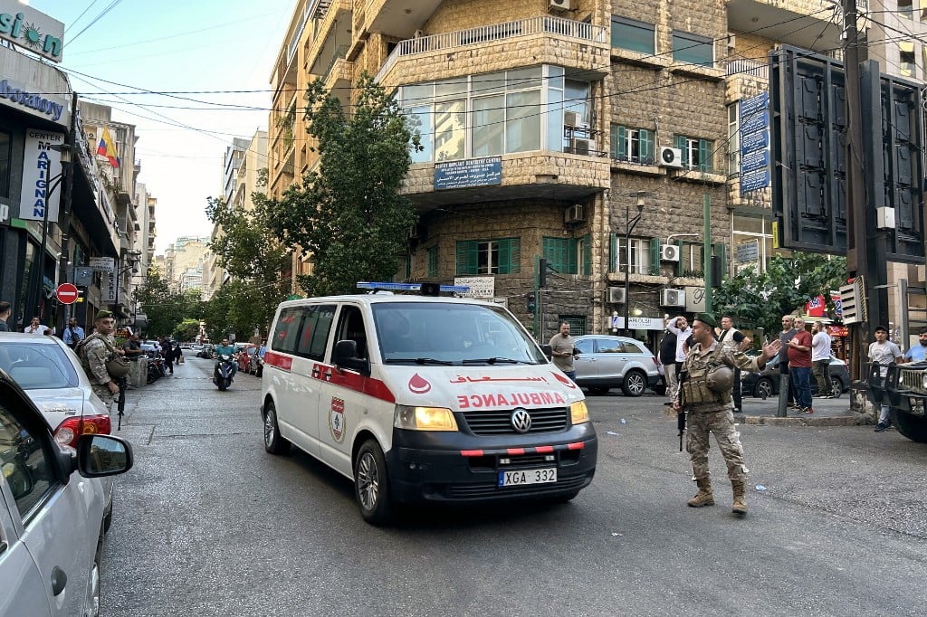 Explosão de dispositivos de comunicação do Hezbollah resulta em 20 mortos