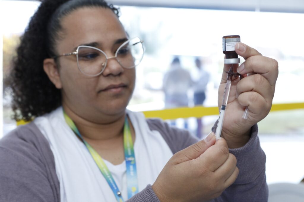 Saúde Expande Acesso a Imunobiológicos Especiais para a População