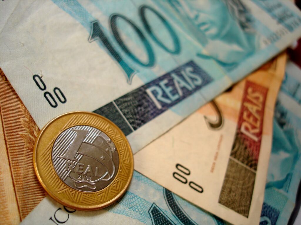 Mercado aumenta previsão da Selic para 11,25% em 2025 e projeta inflação no limite da meta em 2023, indica Relatório Focus
