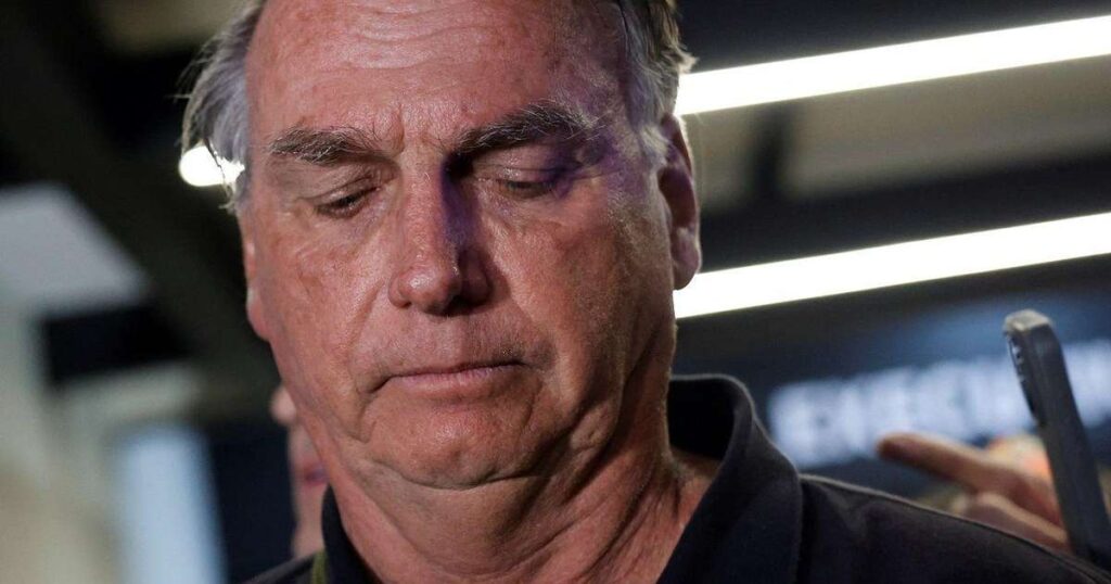 “Criminalistas afirmam que denúncia contra Bolsonaro ‘é muito provável'”