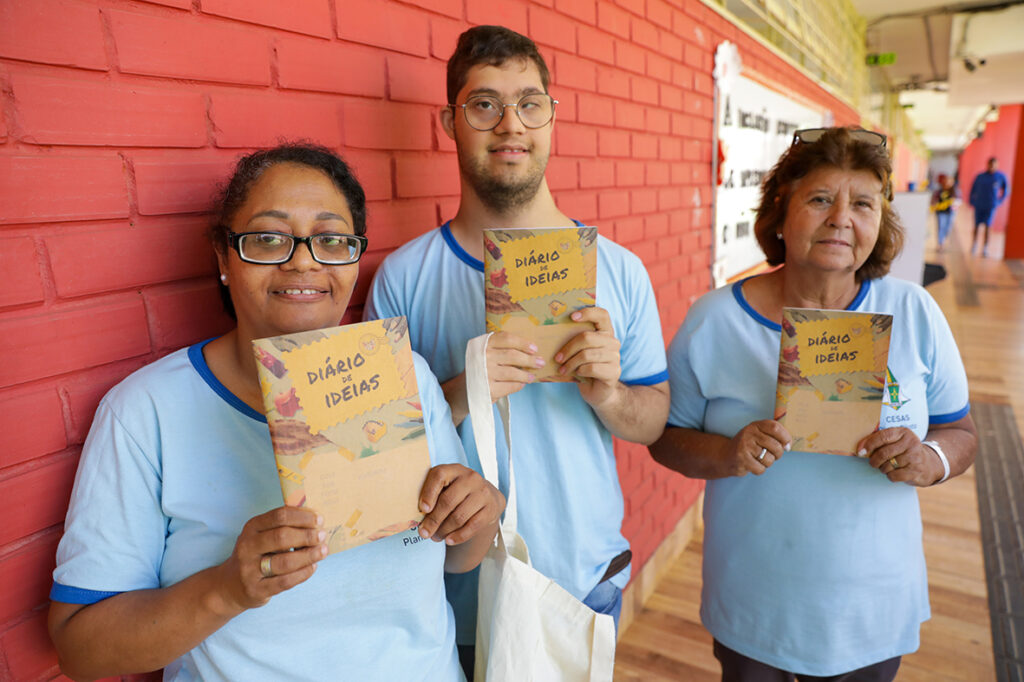 “Diário de Ideias: Projeto Estimula a Escrita e Fortalece Conexões na Educação de Jovens e Adultos do DF”