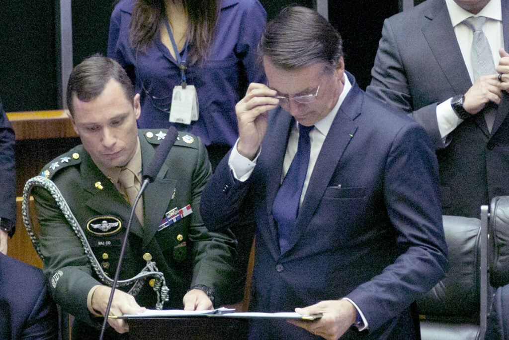 Mauro Cid revela ao STF que Bolsonaro estava ciente de plano golpista