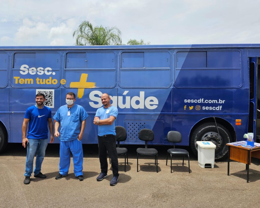 Sesc Oferece Atendimento Móvel de Saúde em Ação do Novembro Azul no Hospital Regional de Santa Maria