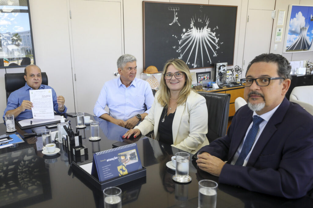 “Nova Legislação Sancionada por Ibaneis Rocha Fortalece Caesb como Patrimônio Público”